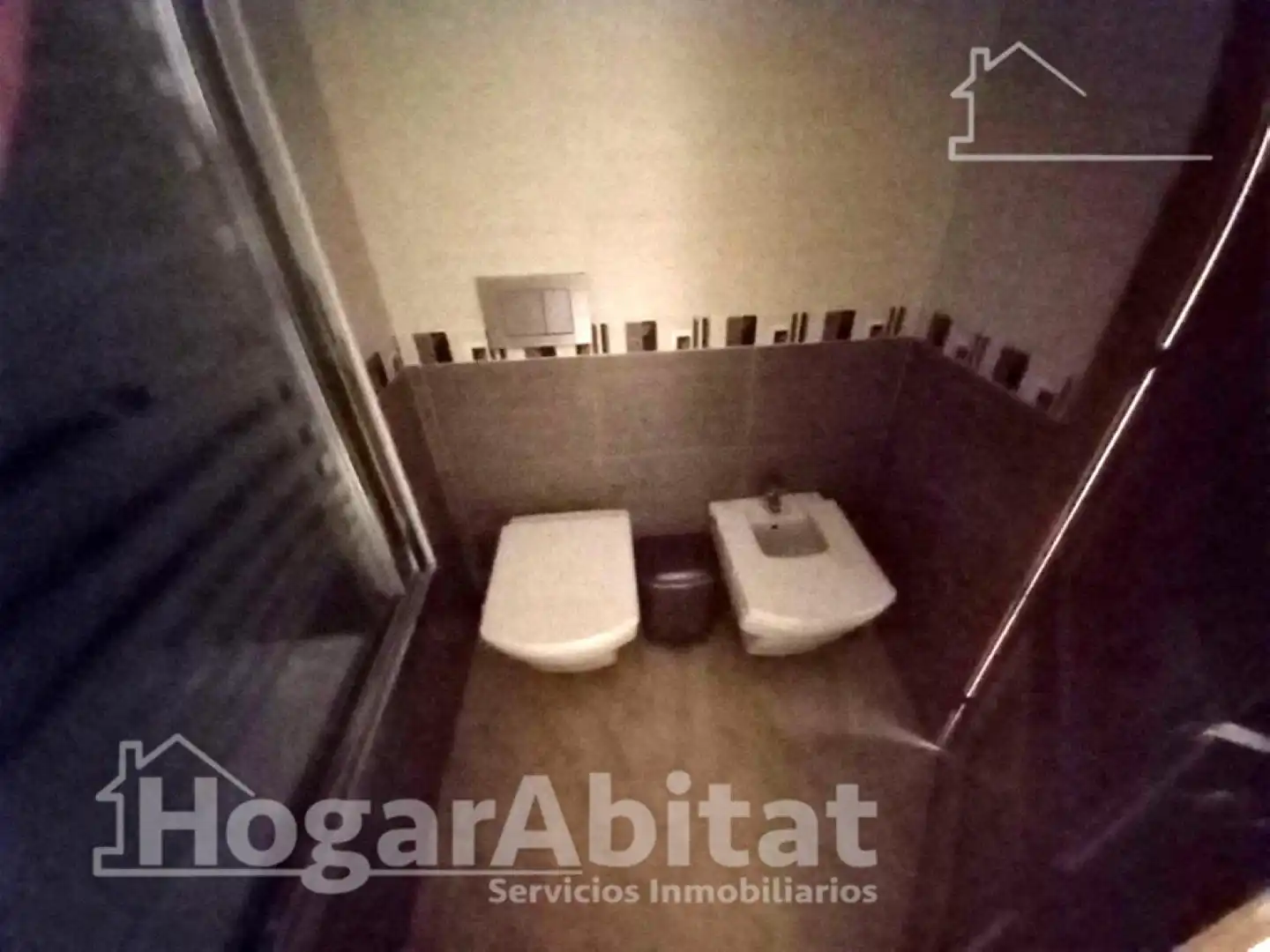 Baño de Piso en venta en Almoradí con Terraza y Balcón