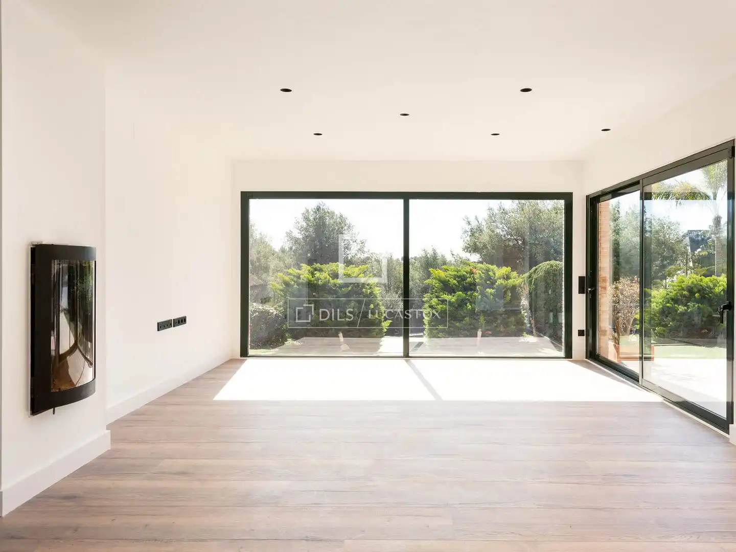 Sala d'estar de Casa o xalet de lloguer en Castelldefels amb Aire condicionat, Calefacció i Jardí privat