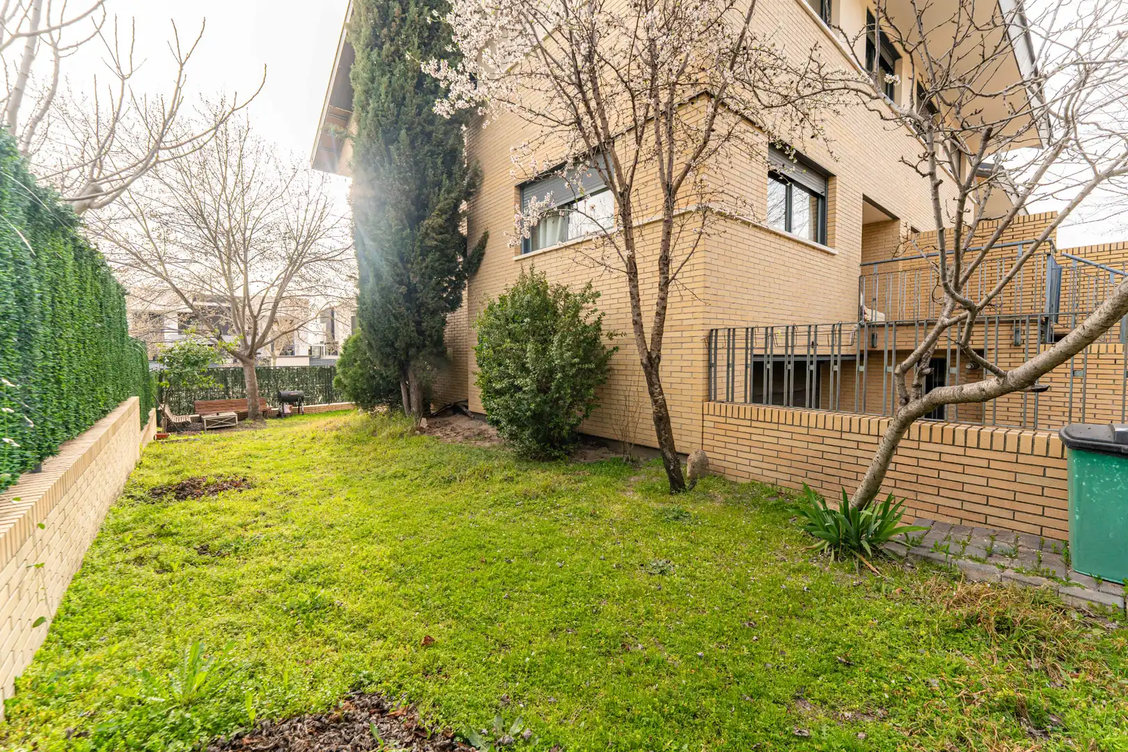 Exterior view of Detached homes for sale in Arroyomolinos (Madrid)  with Air Conditioner, Heating and Private garden