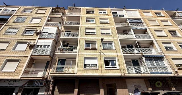 Piso en Venta en Canigo, 9 en Ciudad Jardín