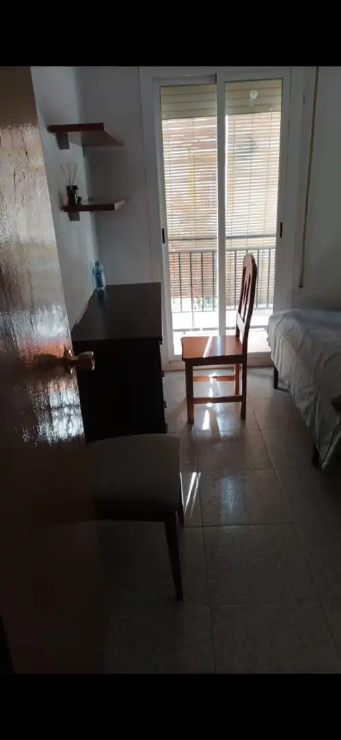 Dormitori de Pis en venda en Córdoba amb Aire condicionat, Terrassa i Moblat