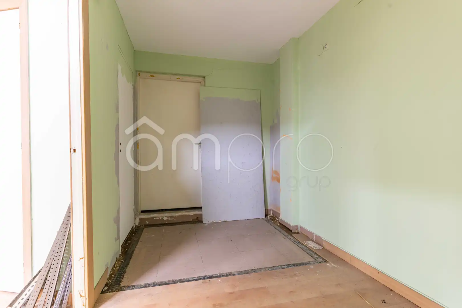 Gewerbefläche zum Verkauf in N/A, imagen 18