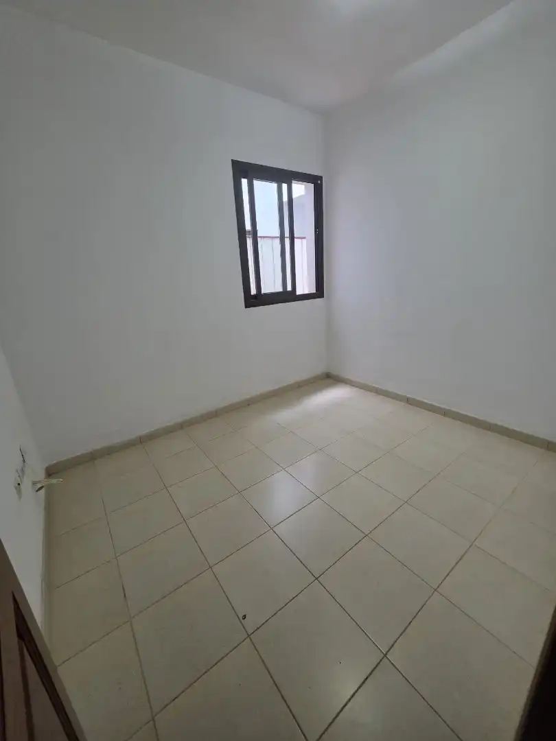 Schlafzimmer von Wohnung zur Miete in Santa Úrsula mit Ofen und Waschmaschine