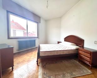 Dormitori de Apartament de lloguer en Ourense Capital 