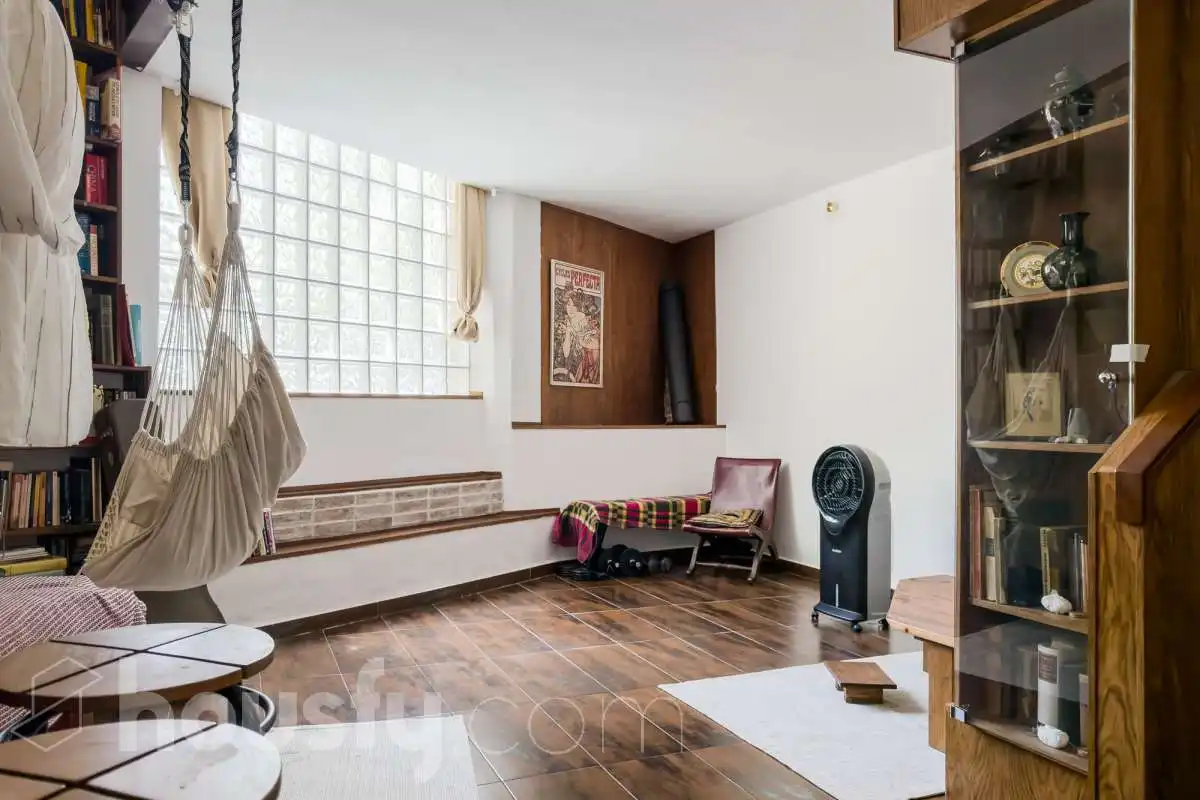 Sala d'estar de Pis en venda en Barcelona amb Aire condicionat i Calefacció