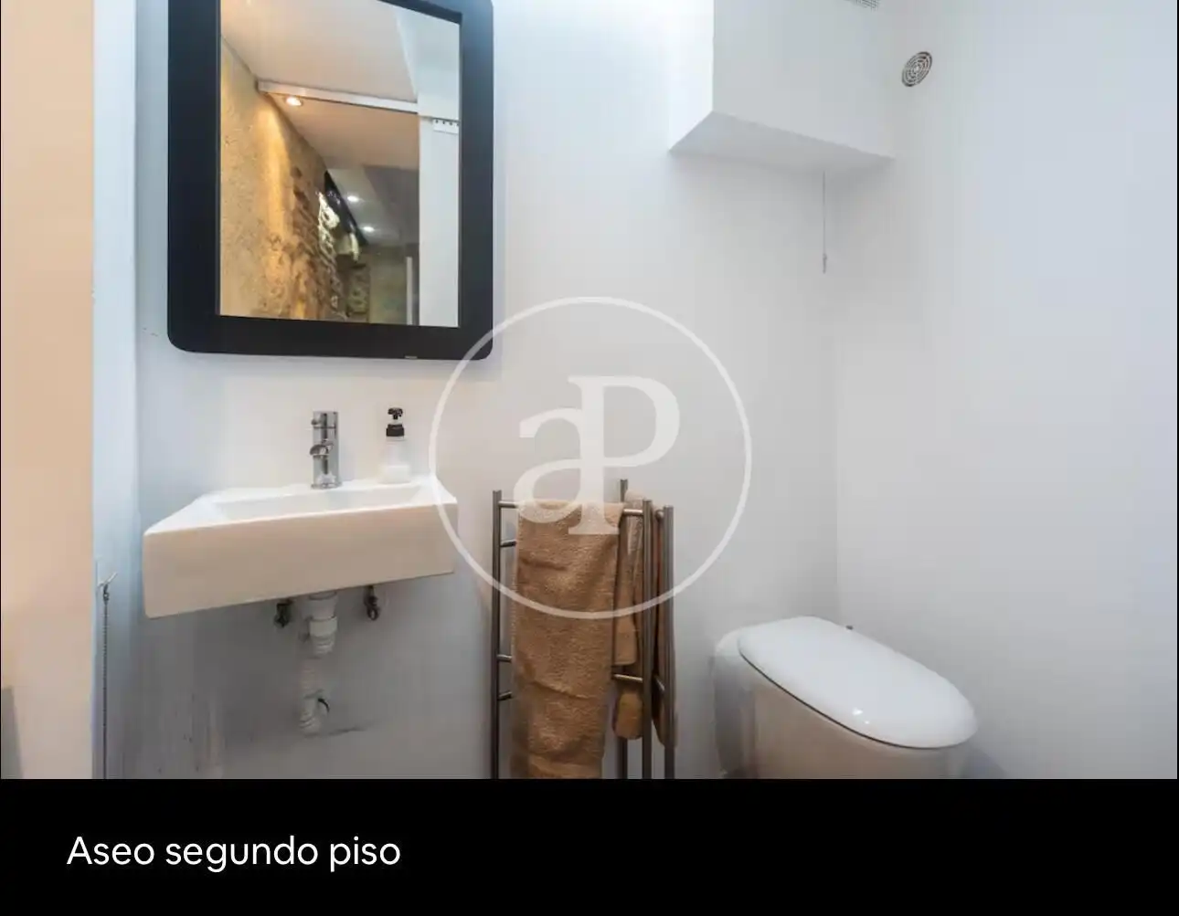 Baño de Piso en venta en Valencia con Aire acondicionado, Calefacción y Terraza