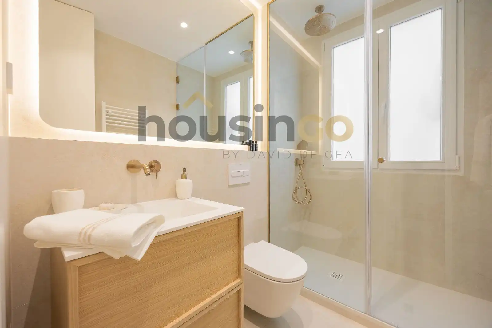 Baño de Piso en venta en Madrid con Aire acondicionado, Calefacción y Trastero