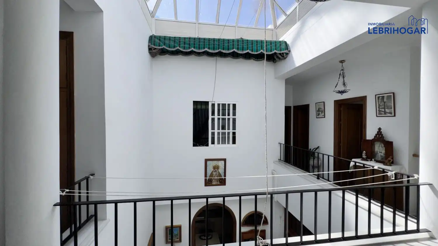 Casa o chalet en venta en Lebrija con Calefacción, Trastero y Balcón
