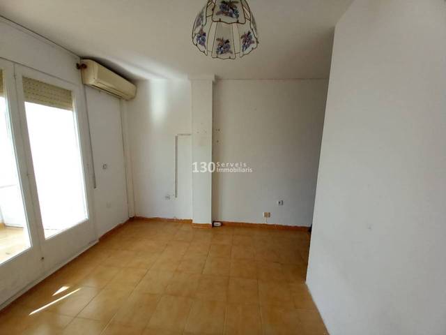 Piso en Venta en Calle Valira en Francolí - Freser - Noguera