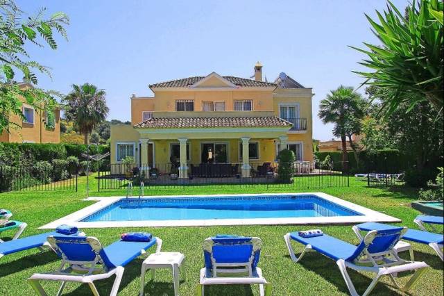 Casa-chalet en Alquiler en Bel - Air