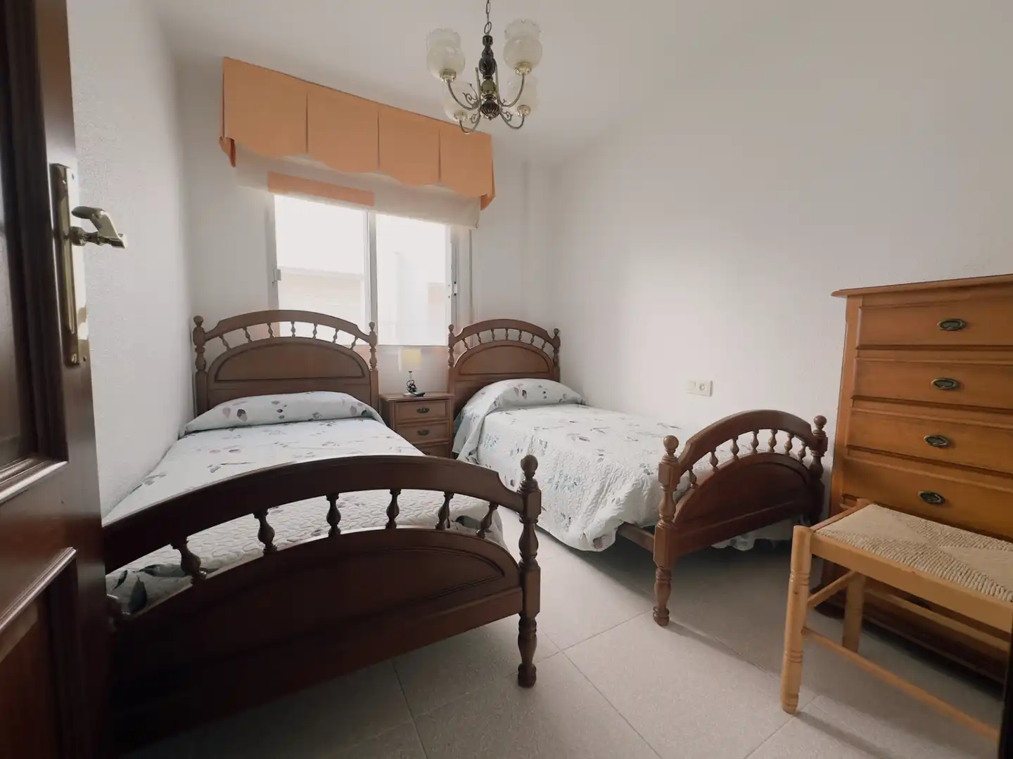 Dormitori de Pis en venda en Santa Pola amb Moblat, Forn i Rentadora