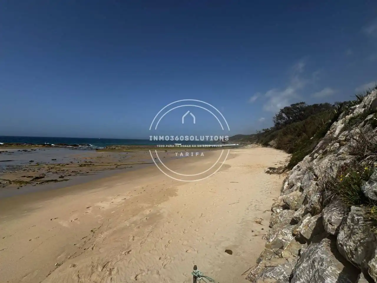 Finca rústica en venta en Tarifa con Jardín privado, Terraza y Piscina