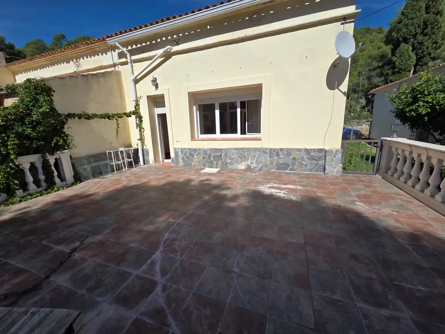 Garden of Detached homes for sale in Mediona  with Private garden, Terrace and Storage room