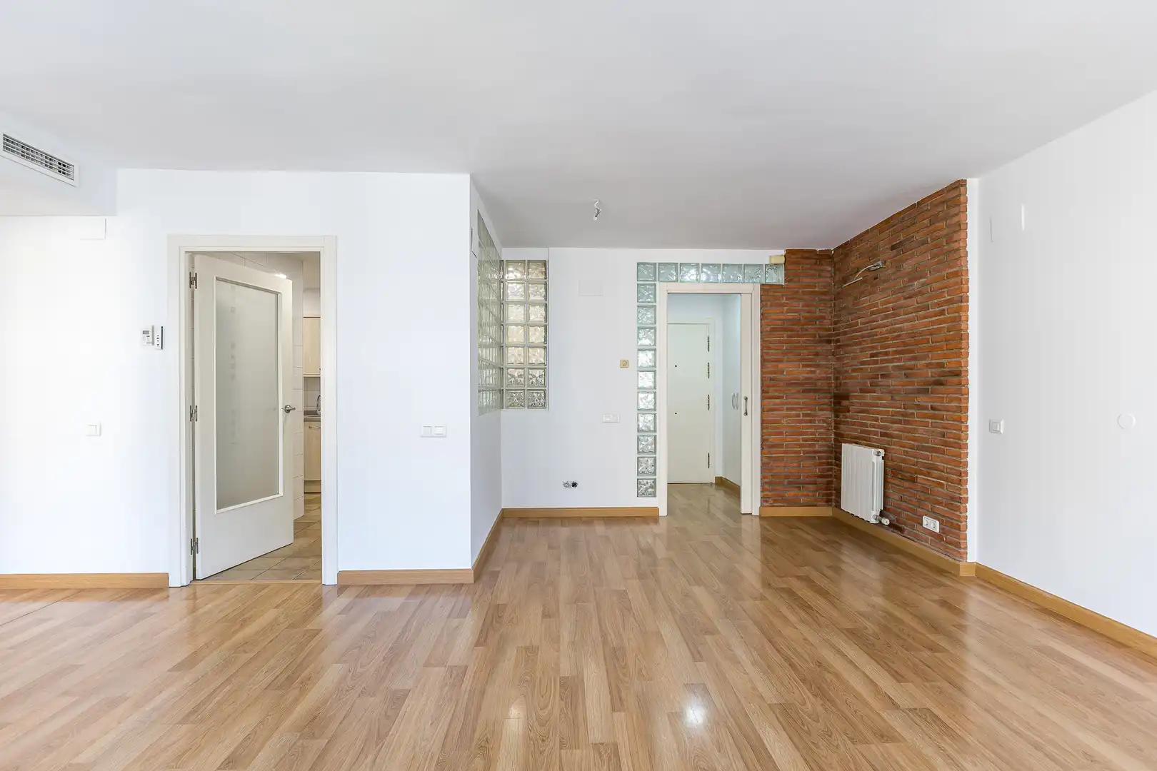 Piso en venta en Molins de Rei con Aire acondicionado, Calefacción y Parquet