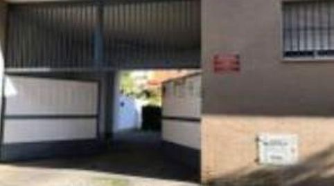 Foto 2 de Garaje de alquiler en Calle Pirineos, 5, La Calzada - La Florida, Sevilla Capital