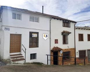 Vista exterior de Casa adosada en venda en Frailes amb Terrassa i Traster