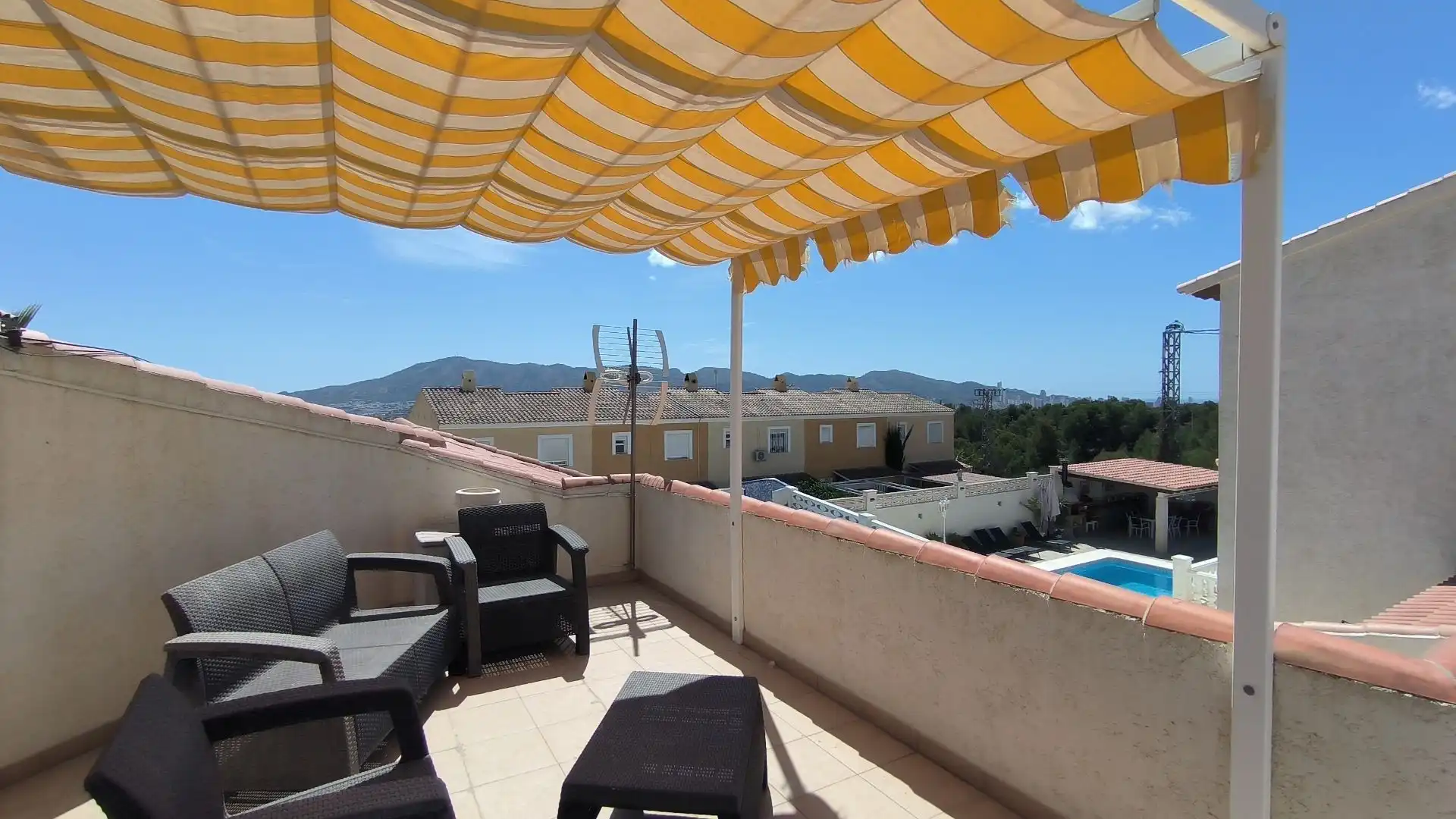 Terrace of Houses for sale in L'Alfàs del Pi  with Air Conditioner, Heating and Terrace