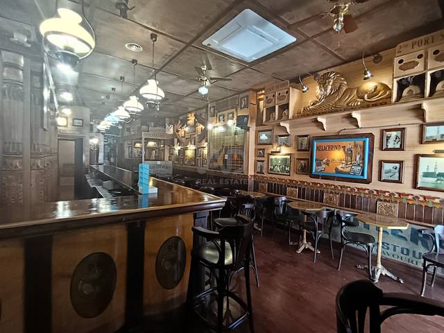 Local comercial en Venta en Foners