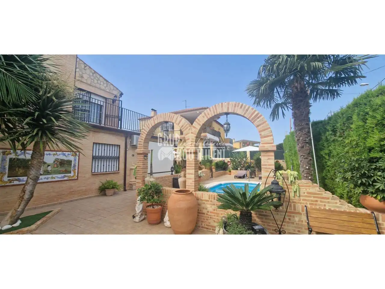 Exterior view of Houses for sale in Picassent  with Air Conditioner, Private garden and Terrace