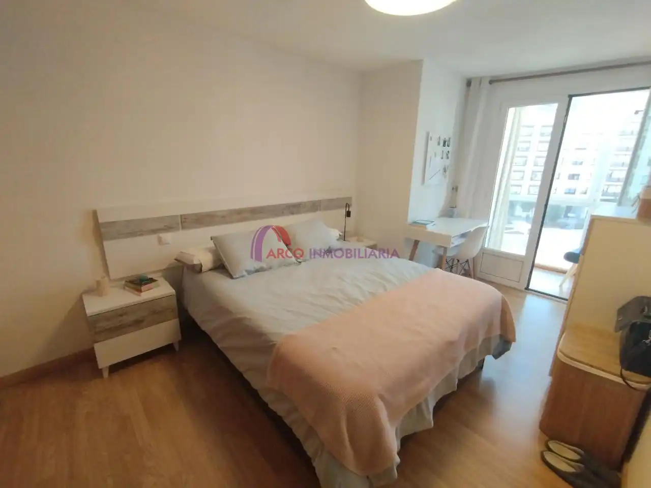 Dormitori de Apartament en venda en Centro