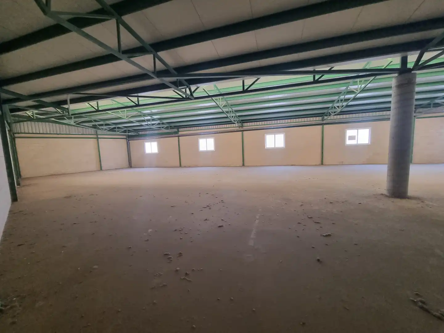 Nau industrial en venda a Piedras Redondas - Torrecárdenas