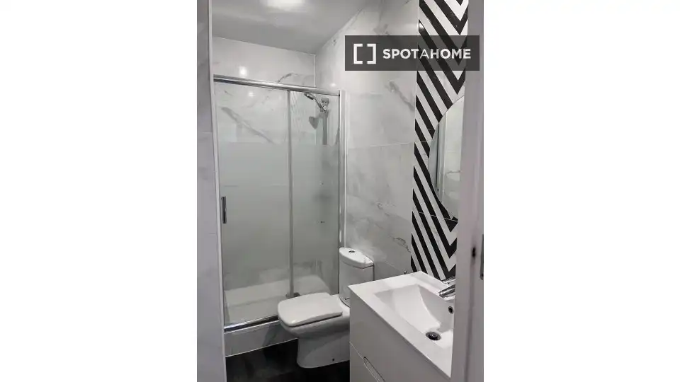 Appartamento con terrazza in affitto a Tetuán, imagen 15