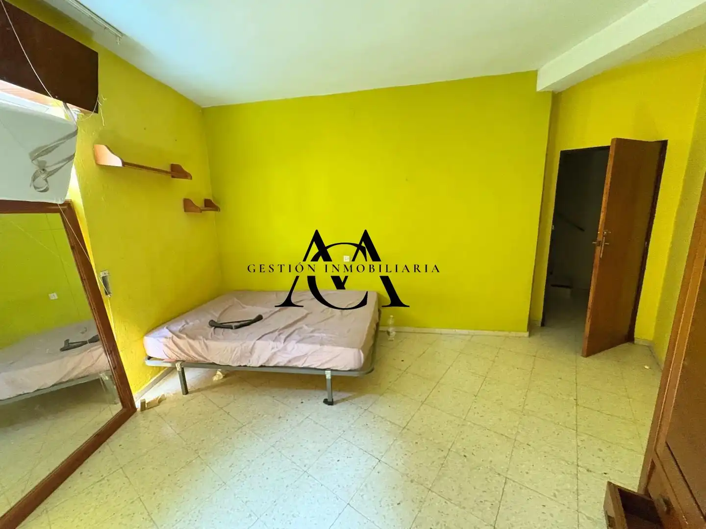 Dormitori de Casa o xalet en venda en Moriles