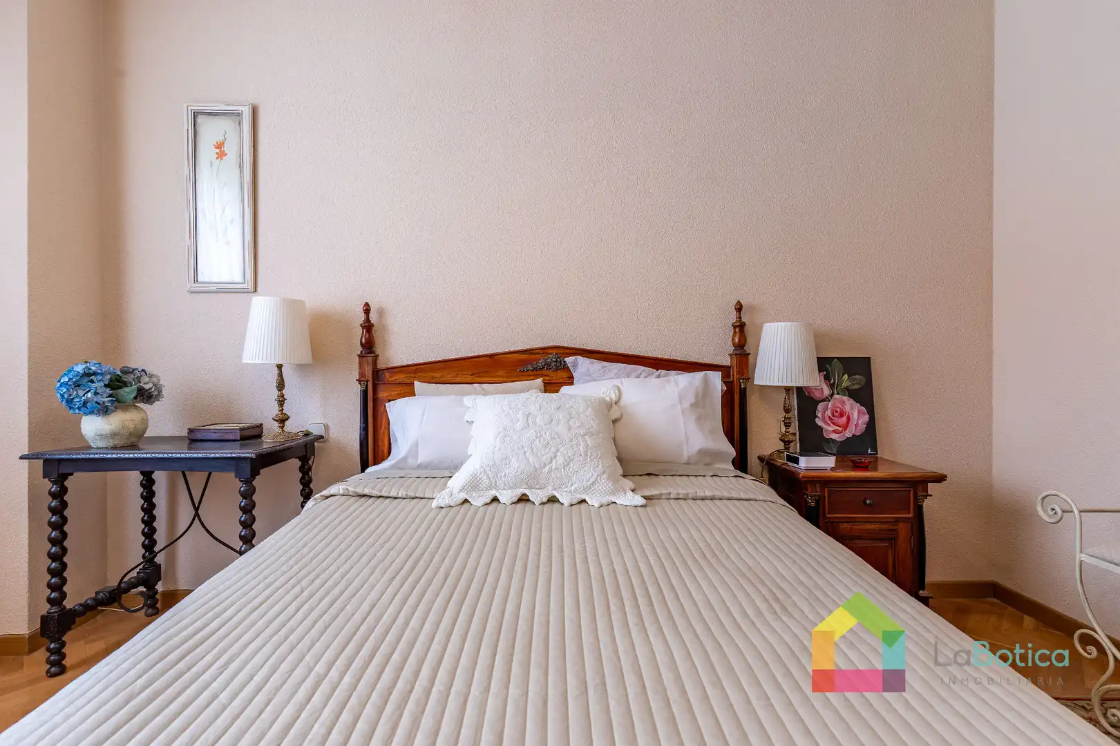 Bedroom of Flat for sale in Toledo  with Heating, Parquet flooring and Washing machine