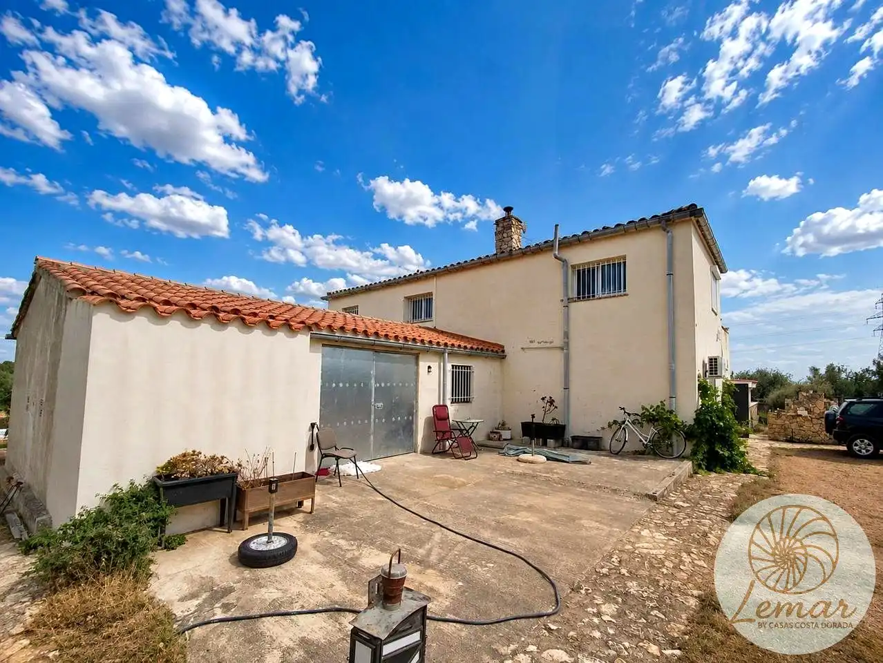 Außenansicht von Country house zum Verkauf in L'Ametlla de Mar  mit Klimaanlage, Heizung und Privatgarten
