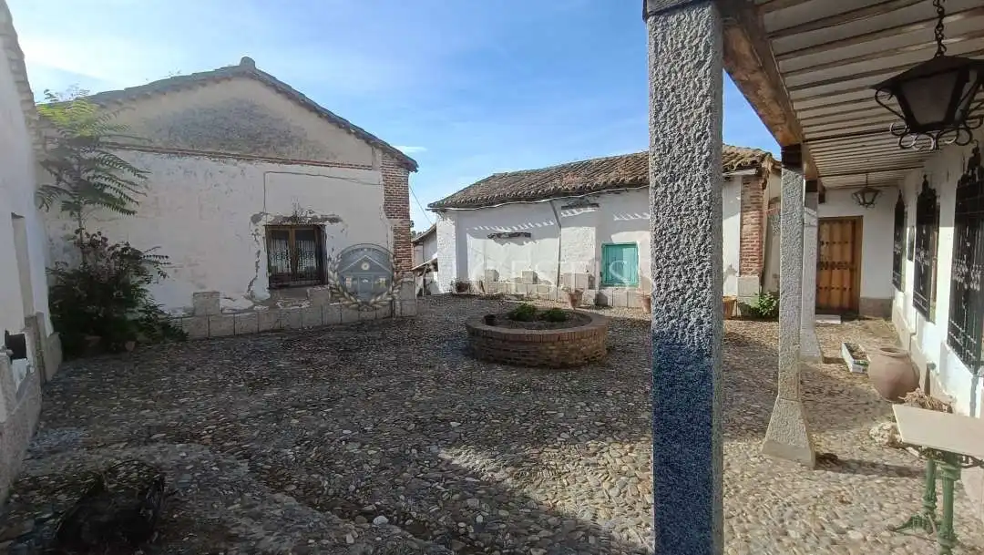 Exterior view of Houses for sale in Méntrida  with Heating, Storage room and Furnished
