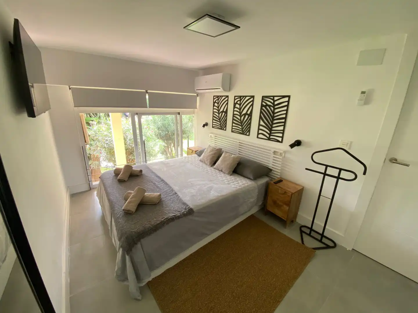 Bedroom of Flat for rent in Torremolinos  with Air Conditioner, Heating and Furnished