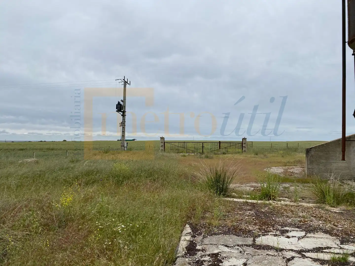 Land for sale in Cantaracillo