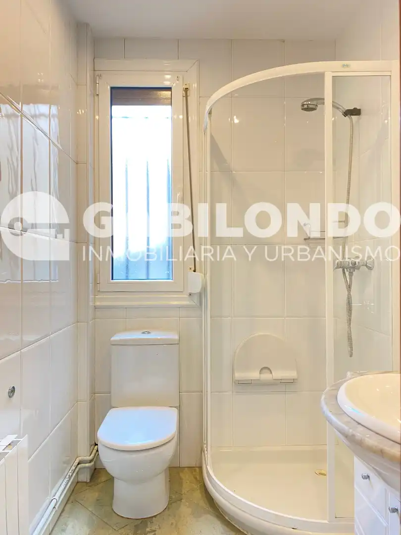 Baño de Piso en venta en Elgoibar con Calefacción, Parquet y Trastero