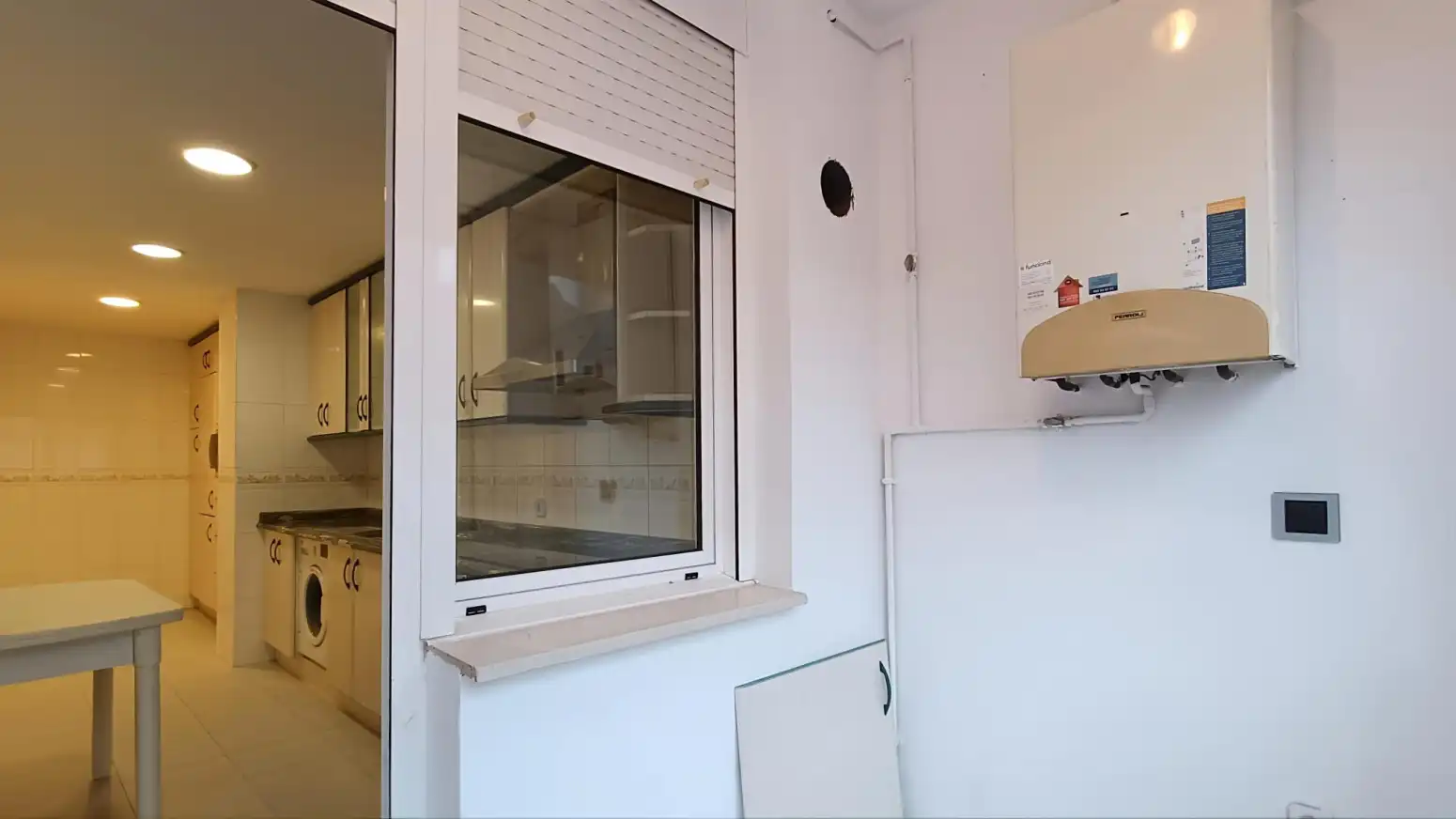 Kitchen of Flat for sale in El Astillero    with Heating, Parquet flooring and Terrace