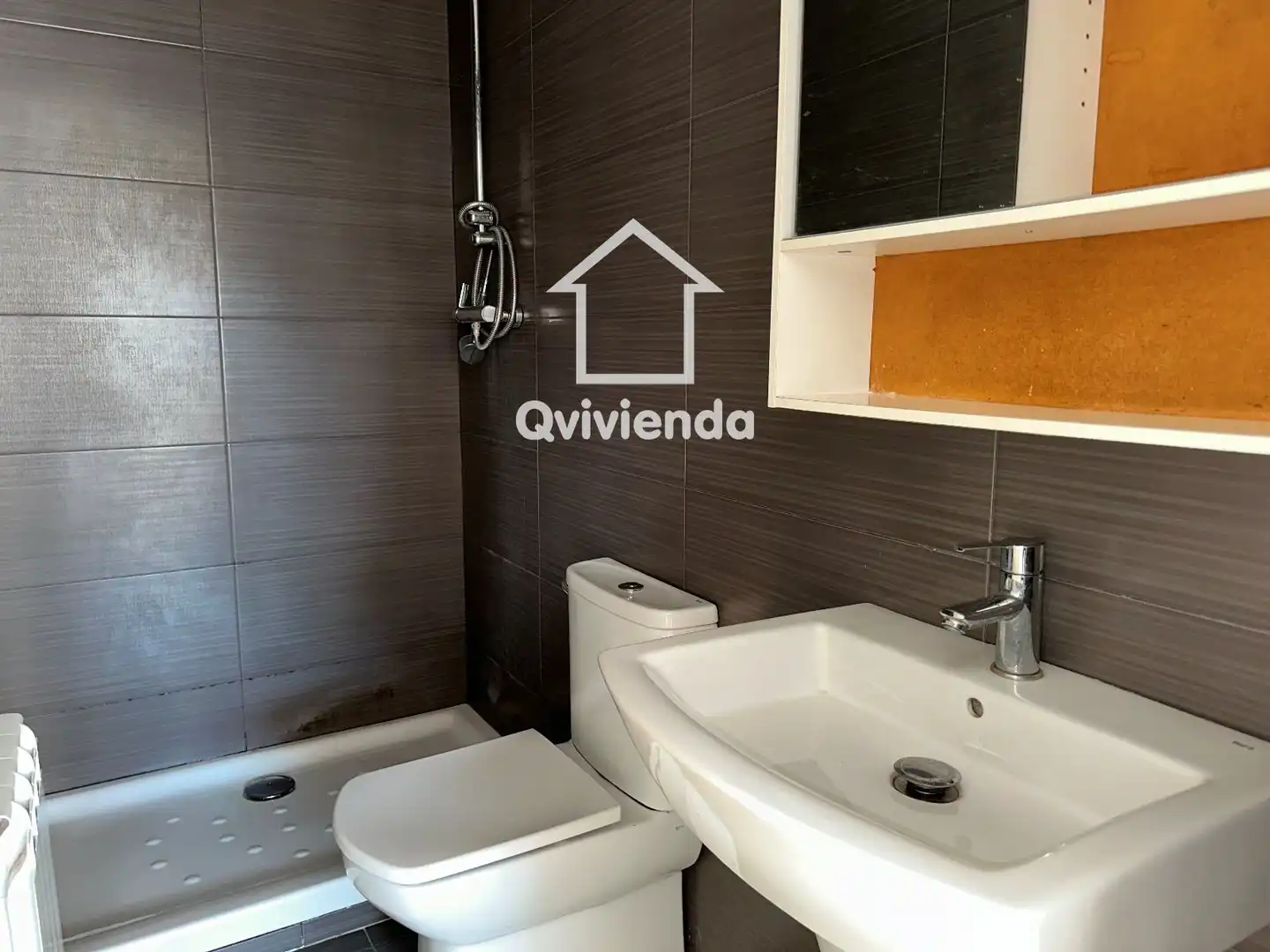 Baño de Dúplex en venta en Granollers con Calefacción y Terraza