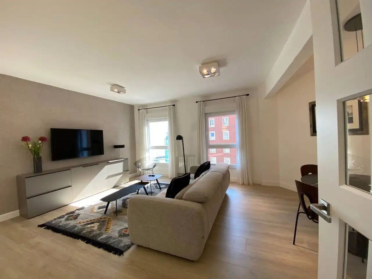 Wohnzimmer von Wohnung zur Miete in Santander mit Heizung und Möbliert