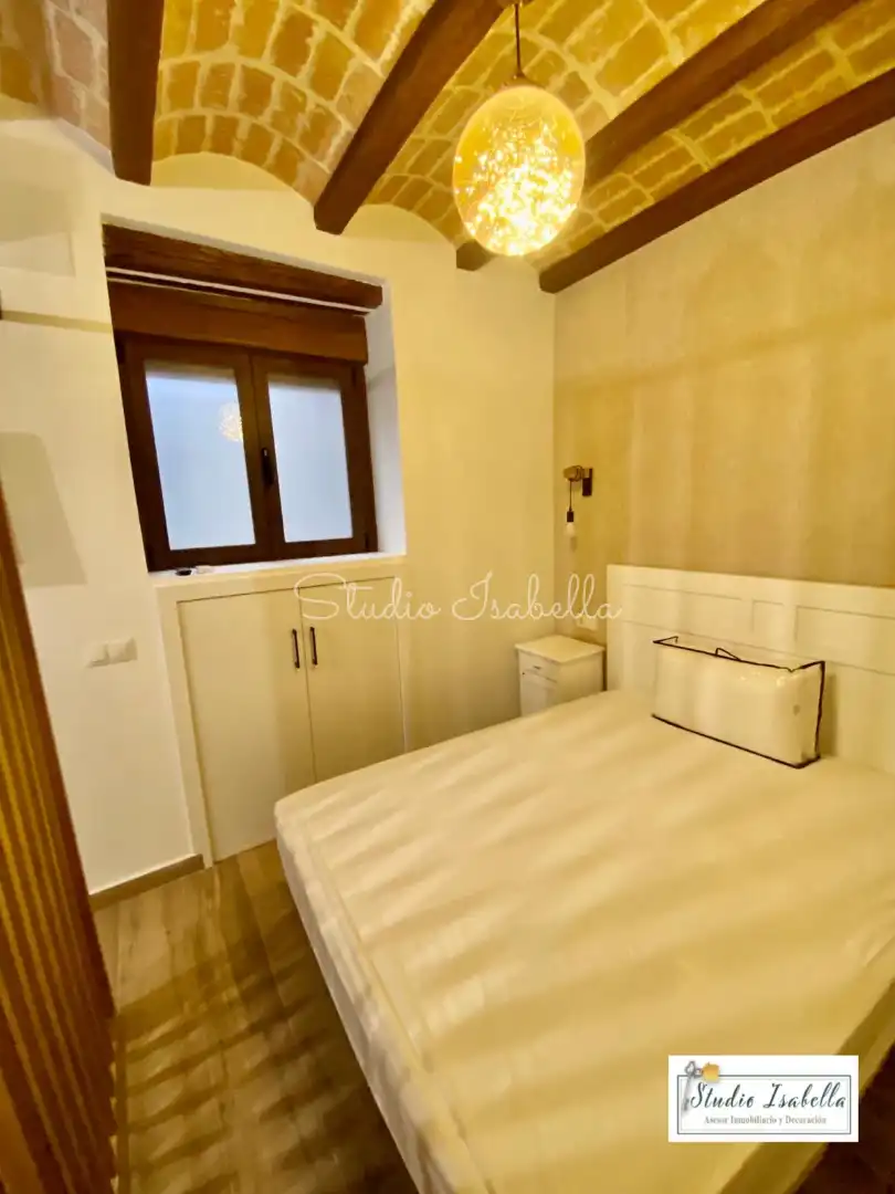 Bedroom of Lofts for rent in Toledo  with Air Conditioner, Heating and Furnished