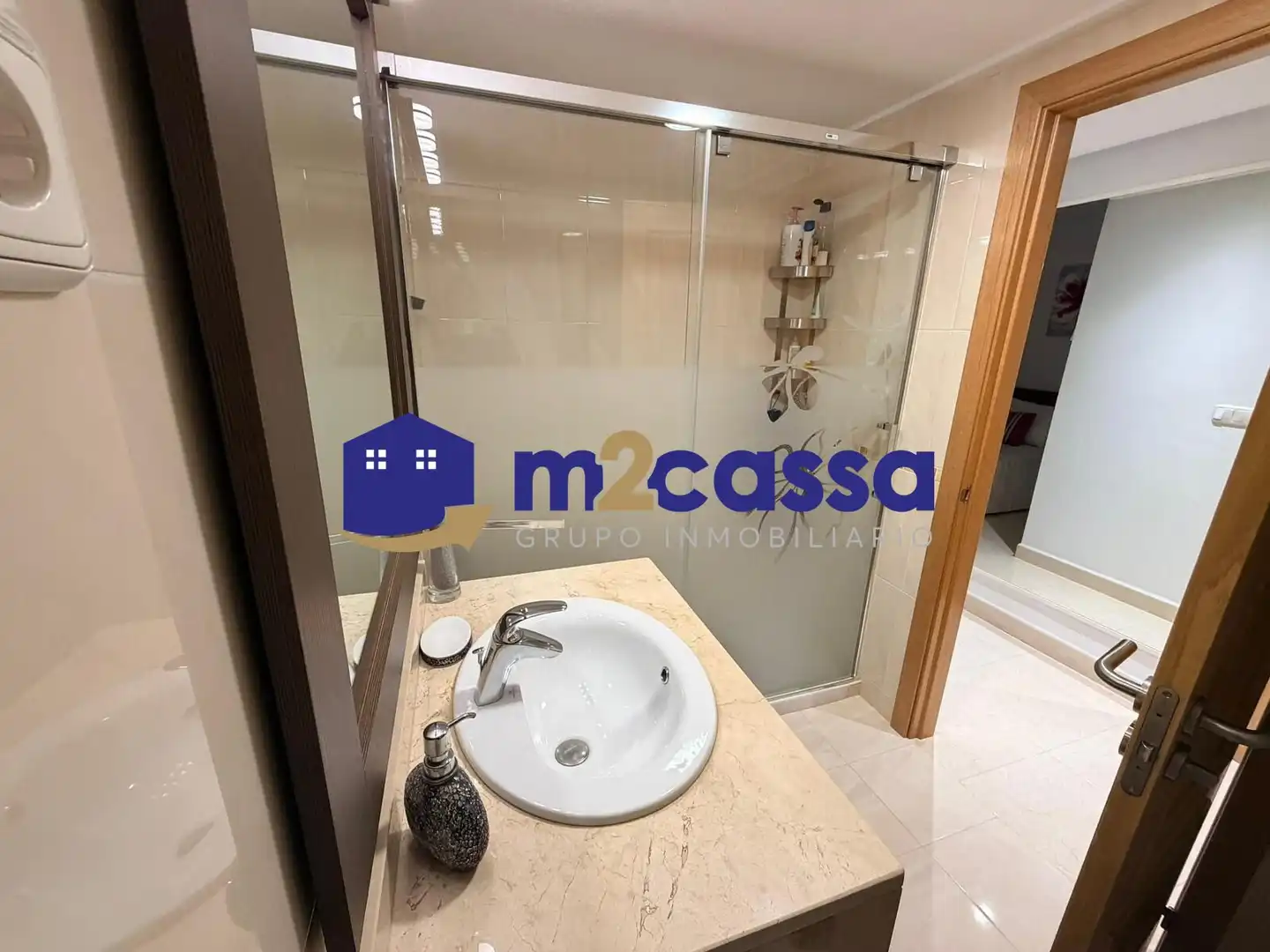 Bathroom of Flat for sale in Lorca  with Air Conditioner and Storage room