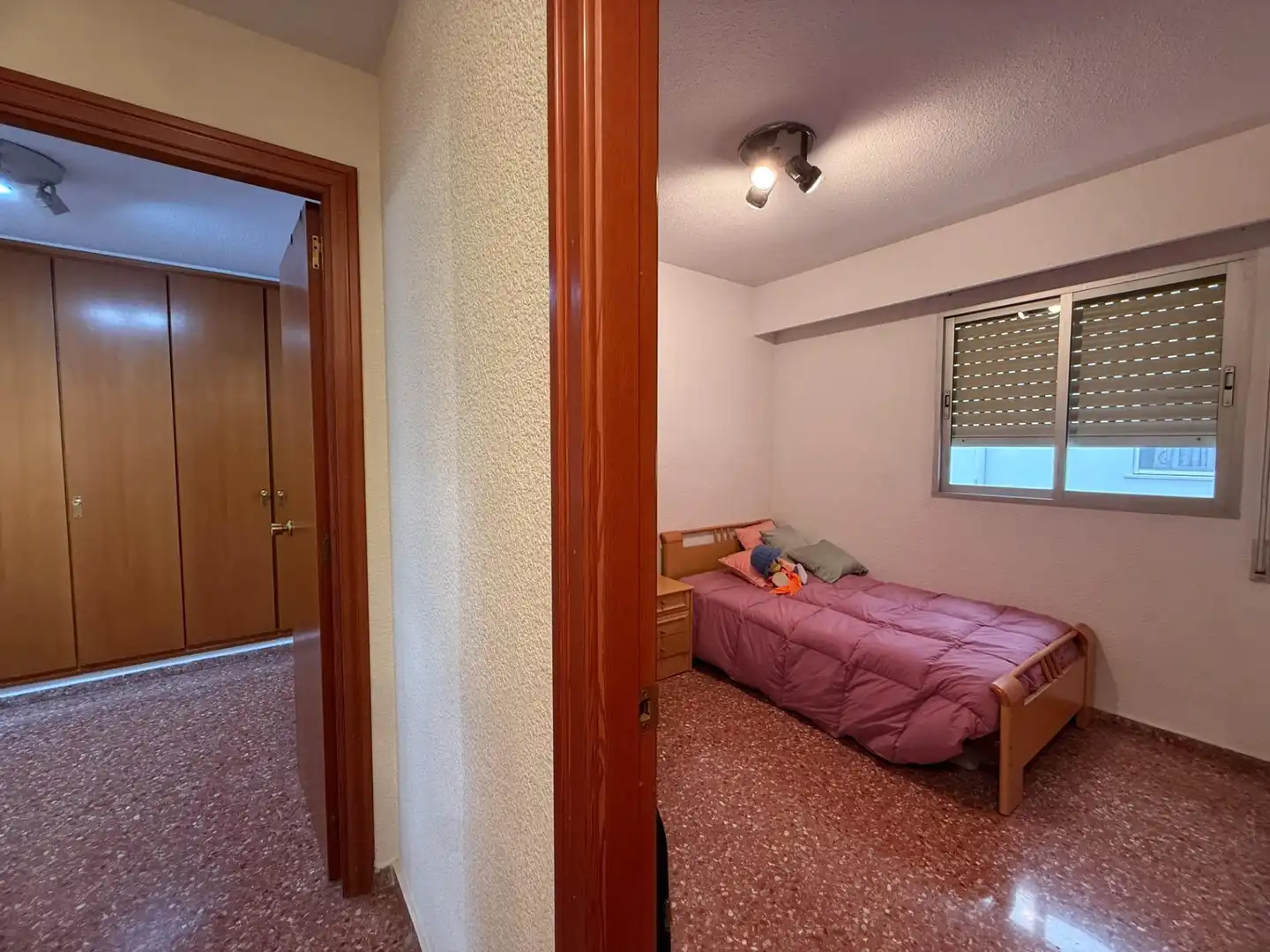 Habitación de Piso en venta en Valencia con Aire acondicionado, Terraza y Balcón