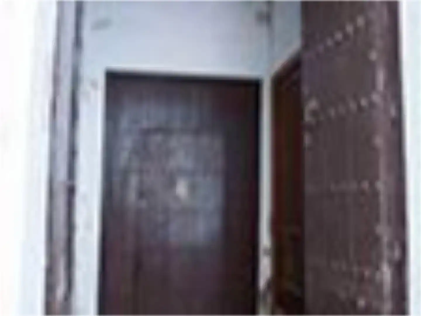 Piso en venta en Carmona con Balcón