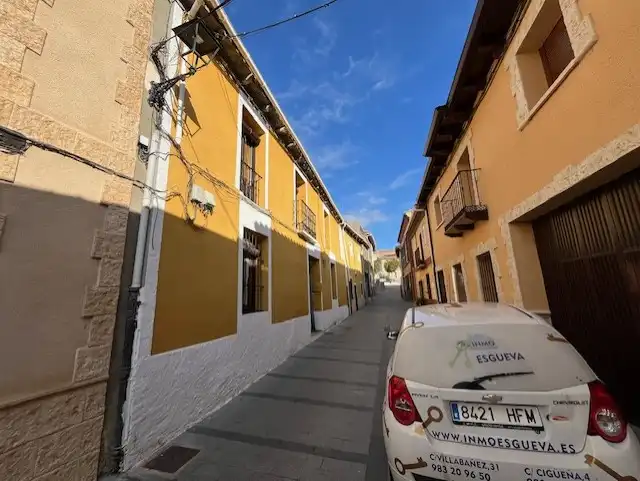 Exterior view of Houses for sale in Mucientes  with Heating