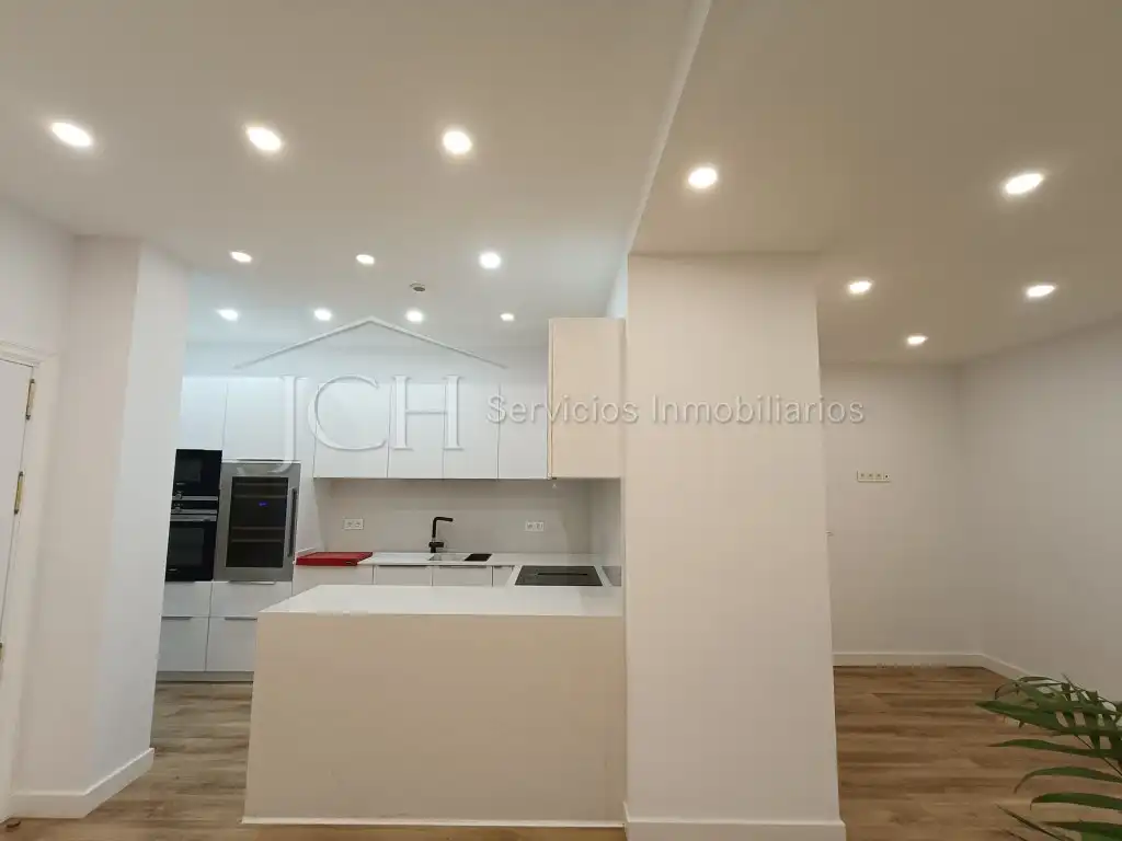 Cocina de Piso en venta en Fuengirola con Piscina, Horno y Lavadora