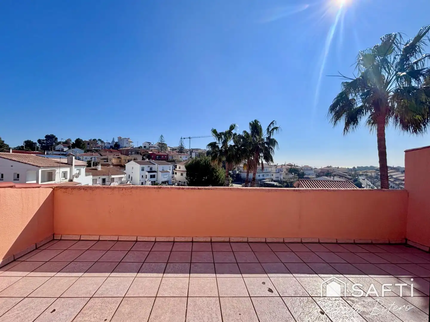 Casa adosada en venta en Mas d'En Serra - Els Cards