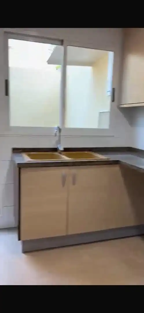 Küche von Einfamilien-Reihenhaus zur Miete in Alcàsser mit Klimaanlage, Heizung und Terrasse