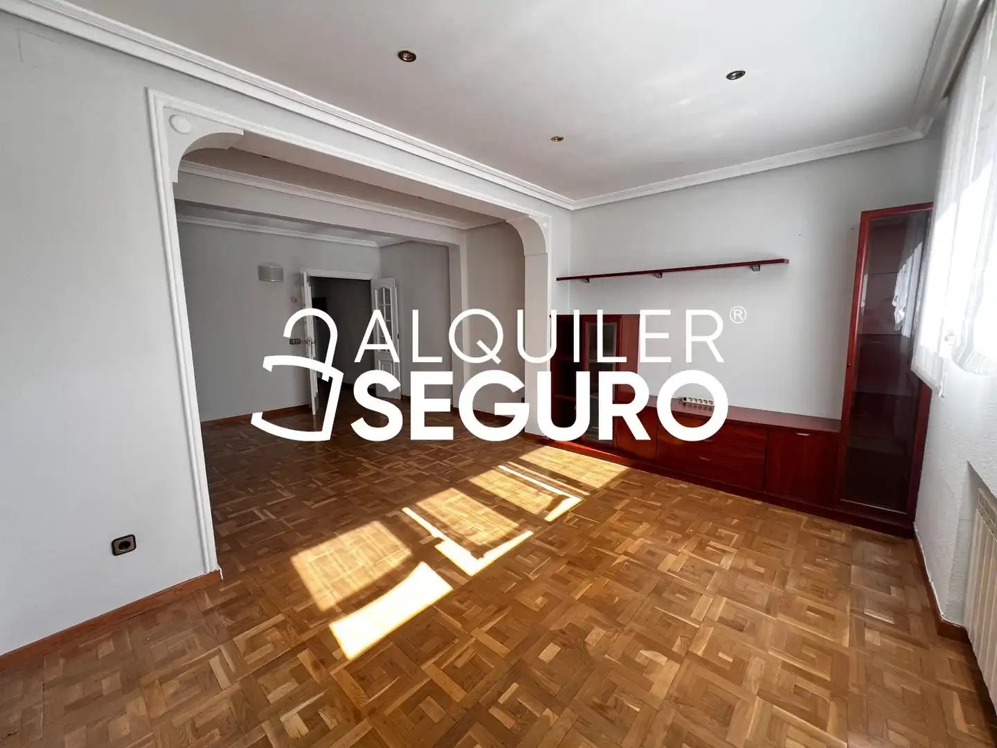 Living room of Flat for rent in Madrid  with Heating