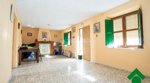 Foto 4 de Casa adosada en venta en Pinos Puente, Granada