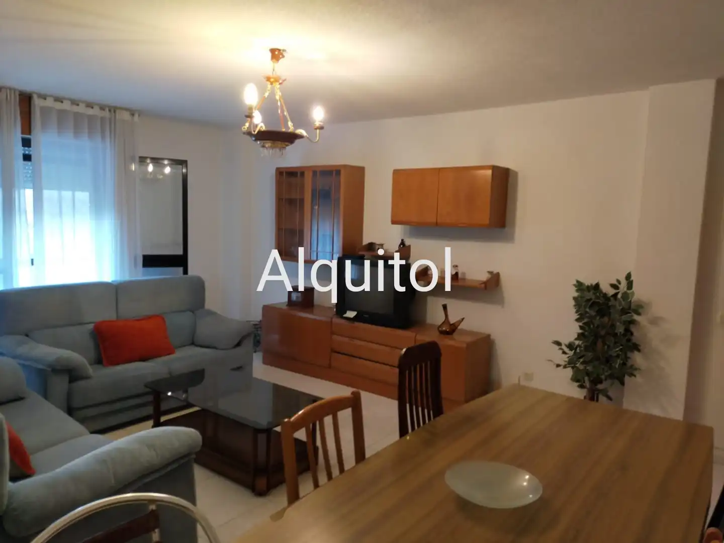 Wohnzimmer von Wohnung zur untervermieten in Toledo mit Heizung, Parkett und Möbliert