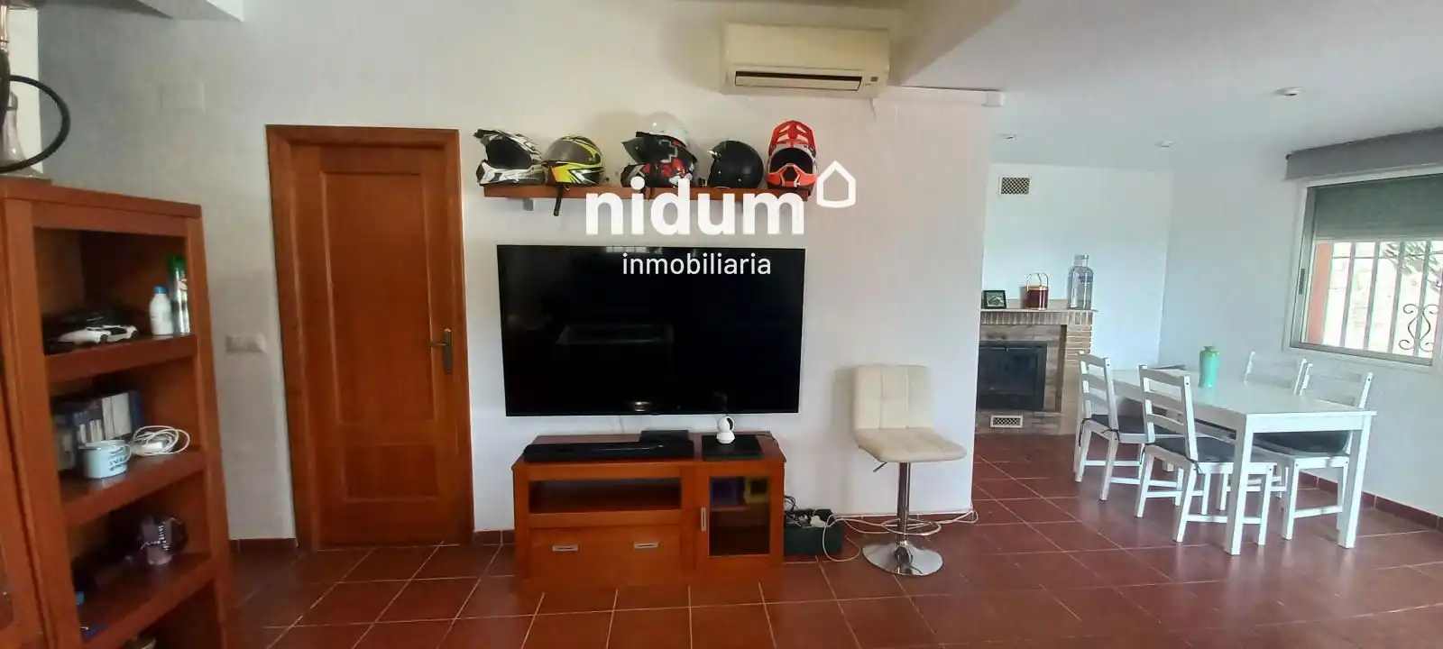 Sala d'estar de Casa o xalet en venda en Xàtiva amb Aire condicionat, Traster i Piscina