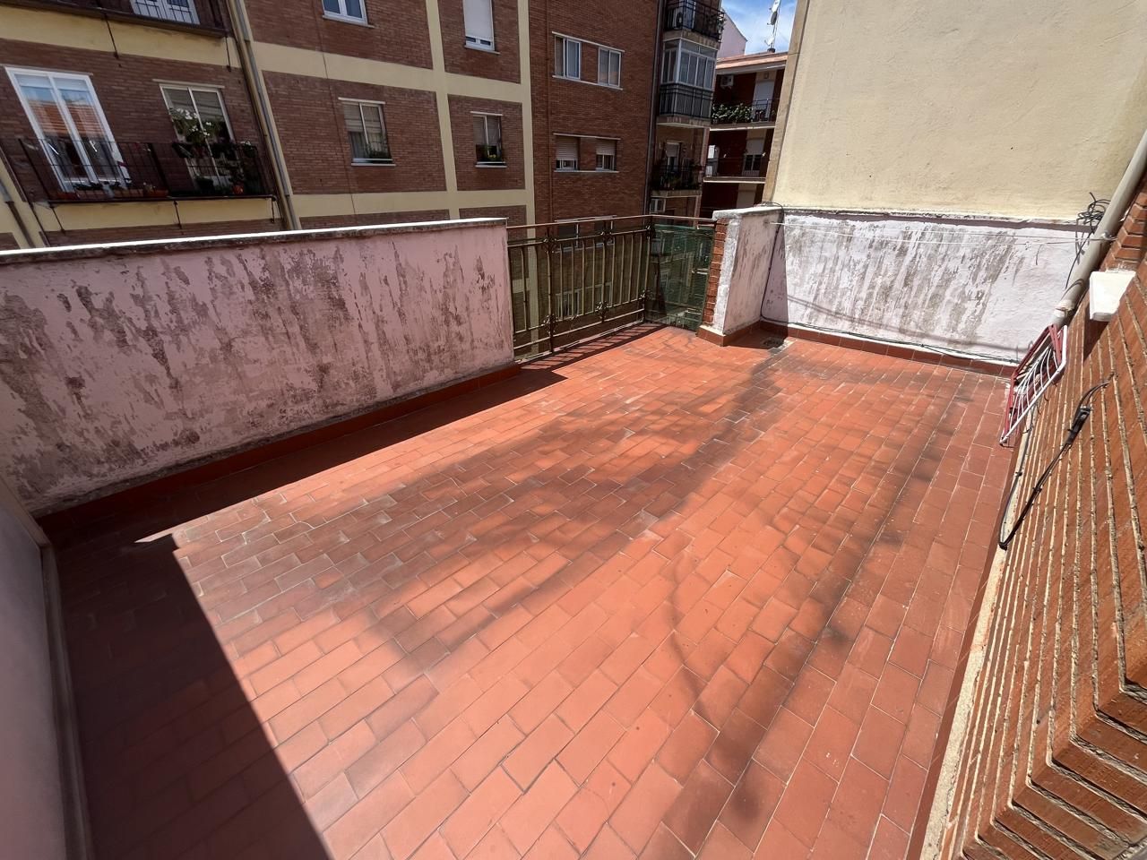 Flat to rent in Salesas