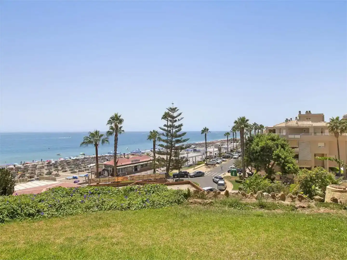 Exterior view of Study for rent in Torremolinos  with Air Conditioner, Swimming Pool and Balcony
